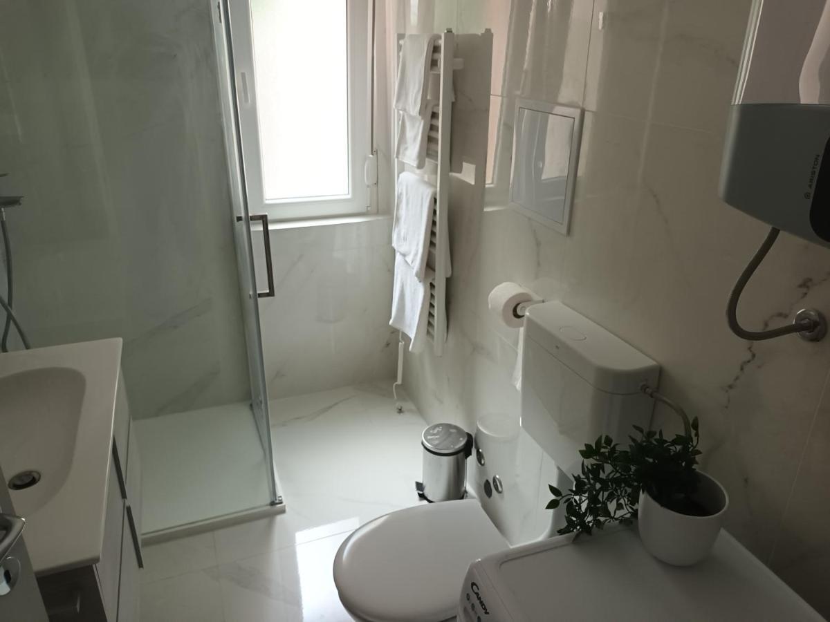 Apartman Dora Opatija Buitenkant foto