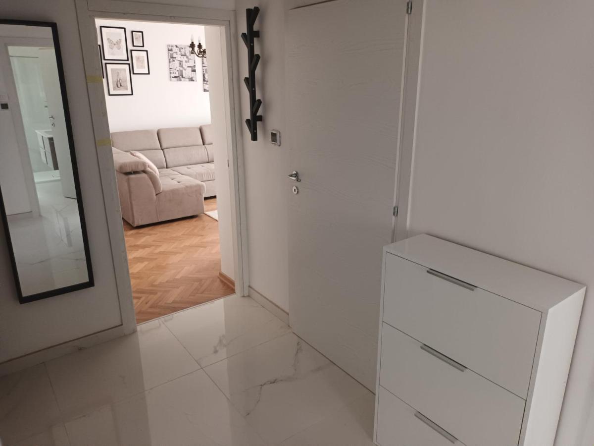 Apartman Dora Opatija Buitenkant foto
